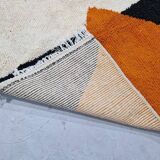 Tapis berbère marocain fait main traditionnelle taille 140 x 260 cm