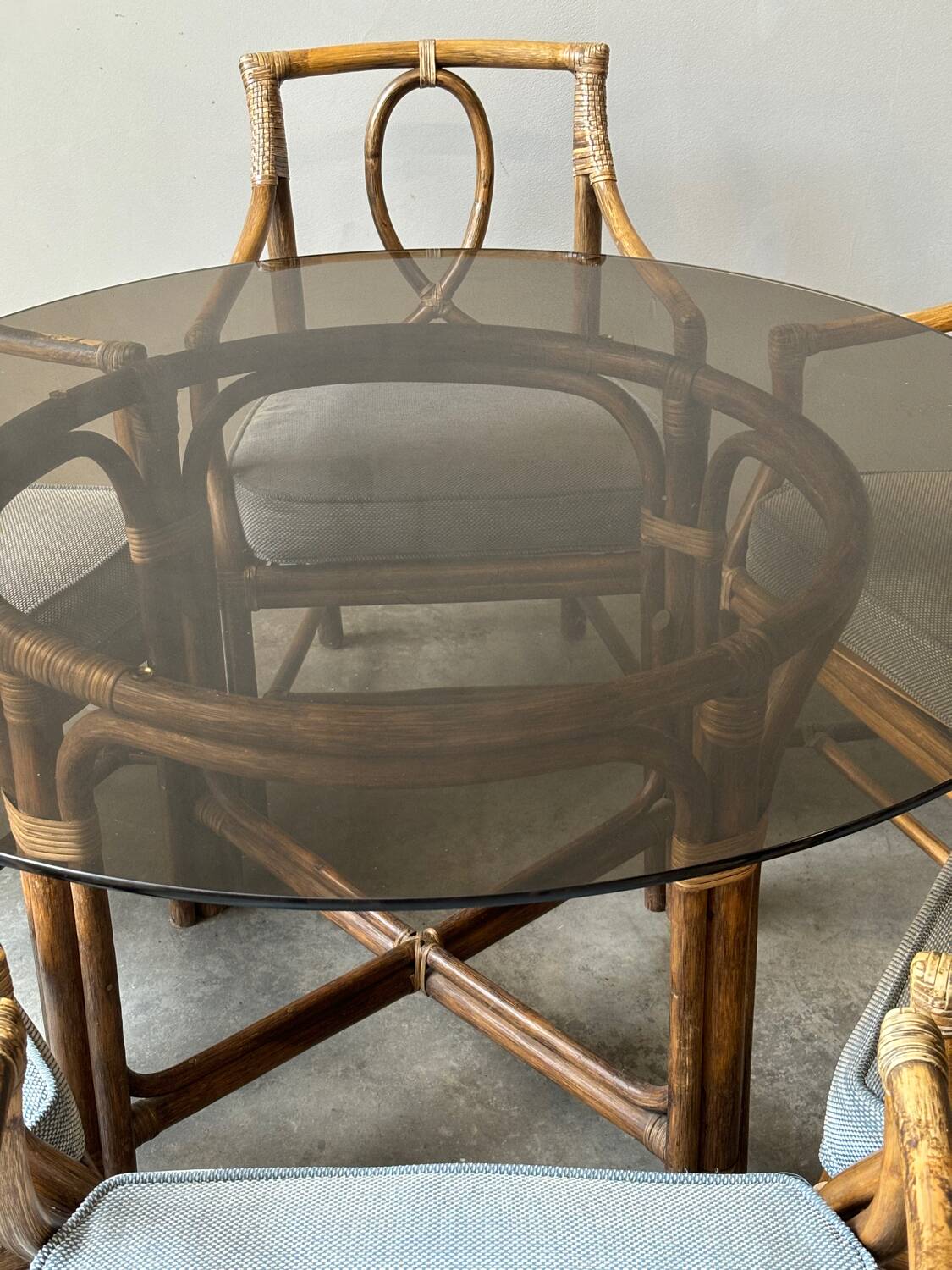 Ensemble table à manger et 4 chaises, 70s