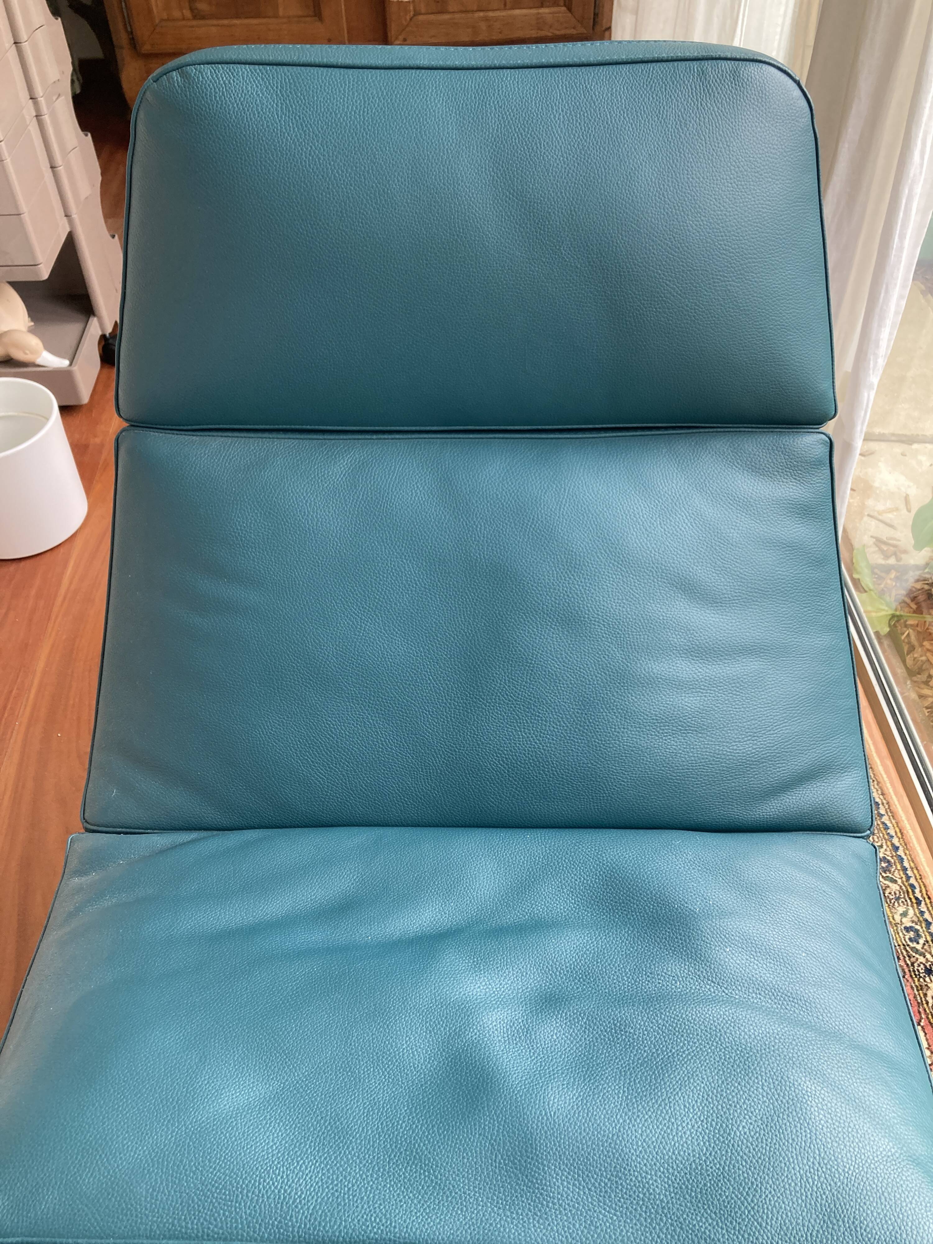Lounge chair