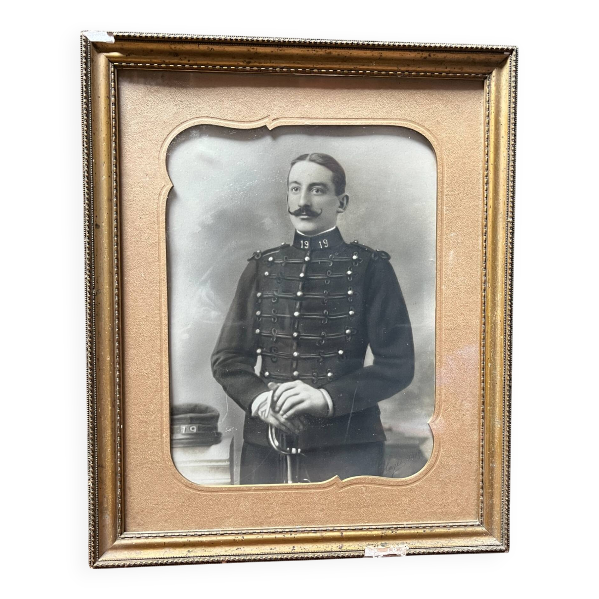 Photographie d'un soldat encadrée