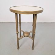 Table d'appoint ronde en cuivre Art Déco par P. Cool, 1933