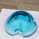 Cendrier en verre de murano de couleur bleue des années 50
