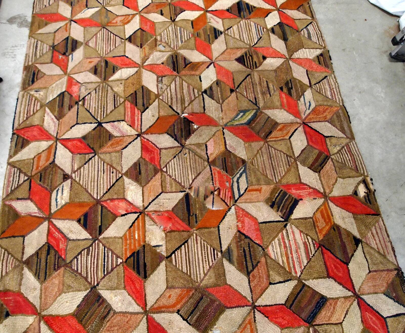 Handmade antique American Hooked geometric rug 4.8' x 7.7' (146cm x 234cm) 1900s - 1B654