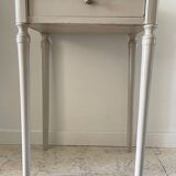 Table de chevet ancienne beige patiné