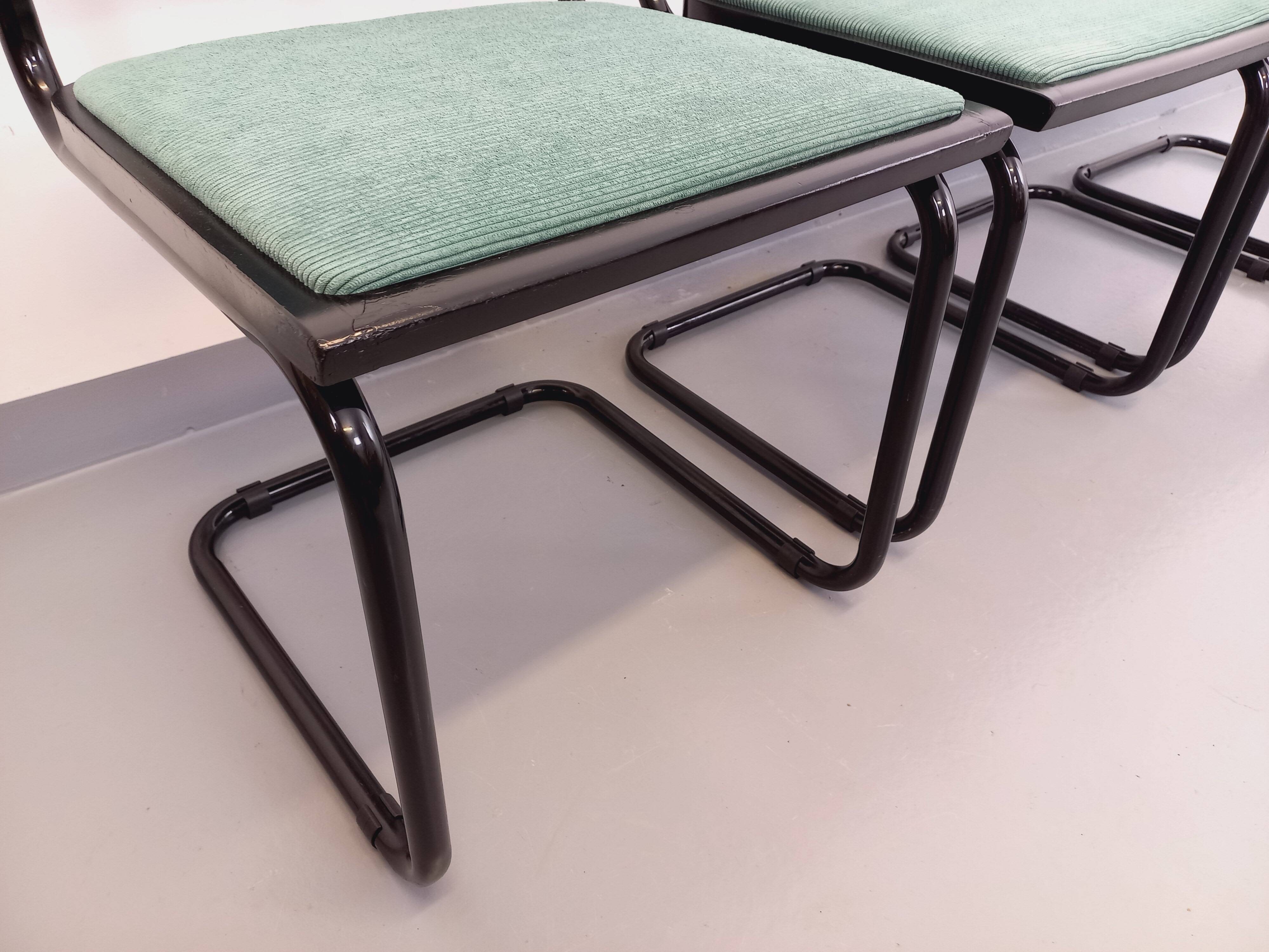 Set of 4 vintage Marcel Breuer Cesca B32 Bauhaus style chairs in black metal, black wood and v fabric