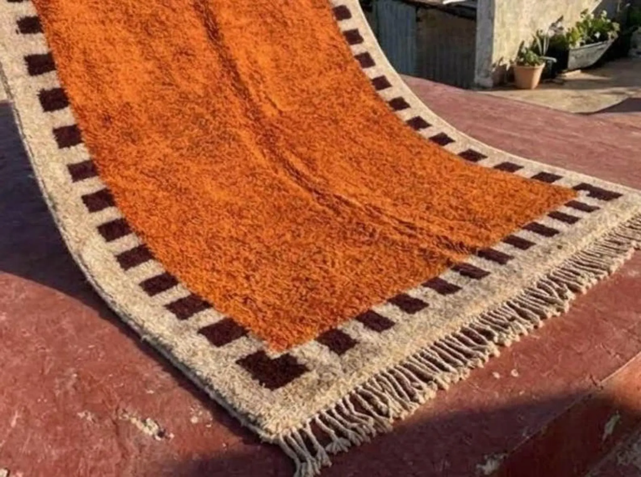Beni Ouarain Moroccan rug orange terracotta 300x200 cm