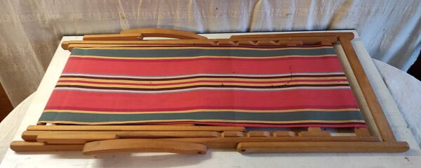 Chilienne vintage en bois et tissus bayadère - mid. XXème