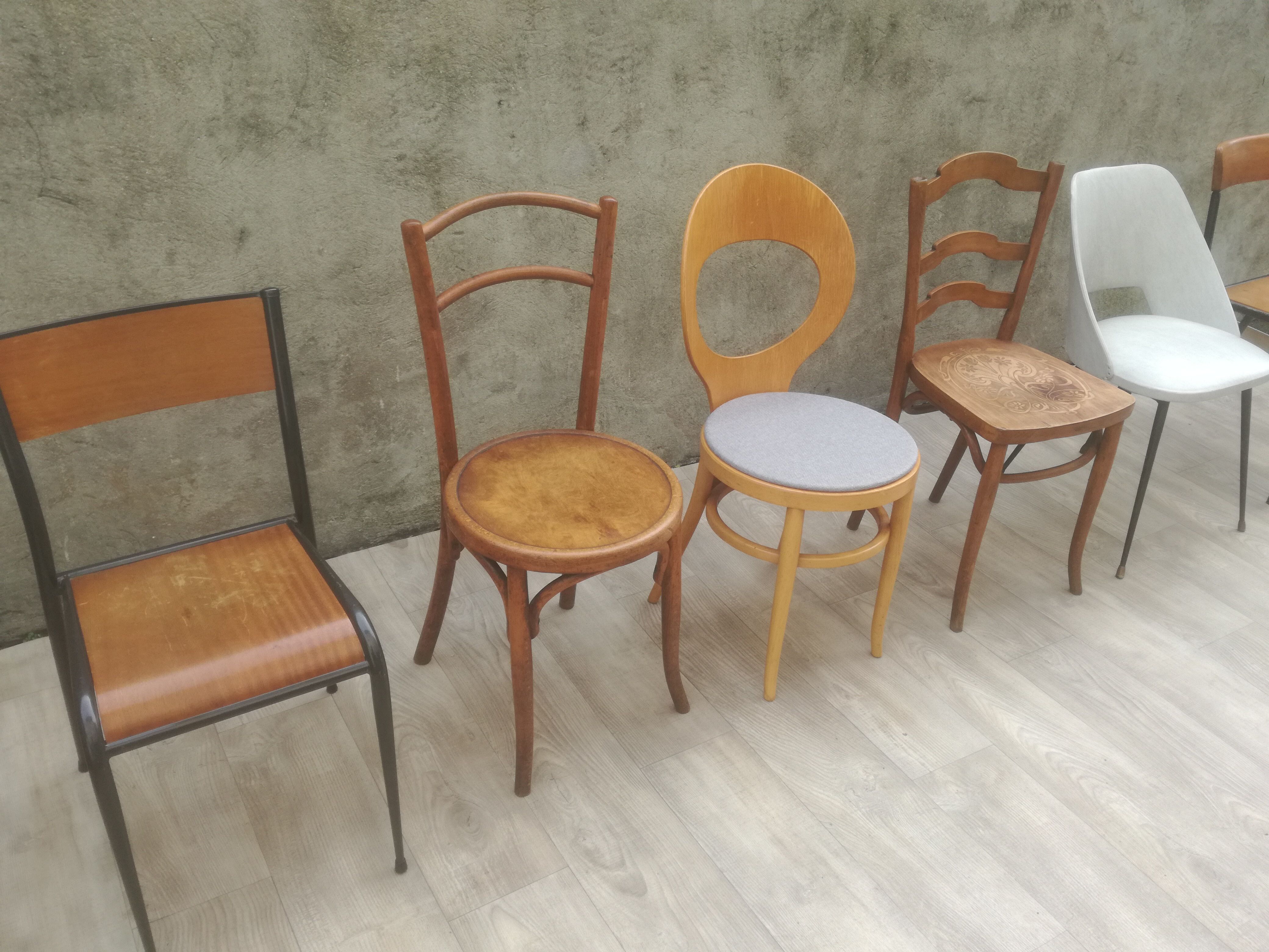 Lot de 6 chaises vintages depareillées
