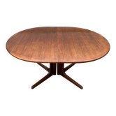 Scandinavian extendable oval table in teak year 1960 NF
