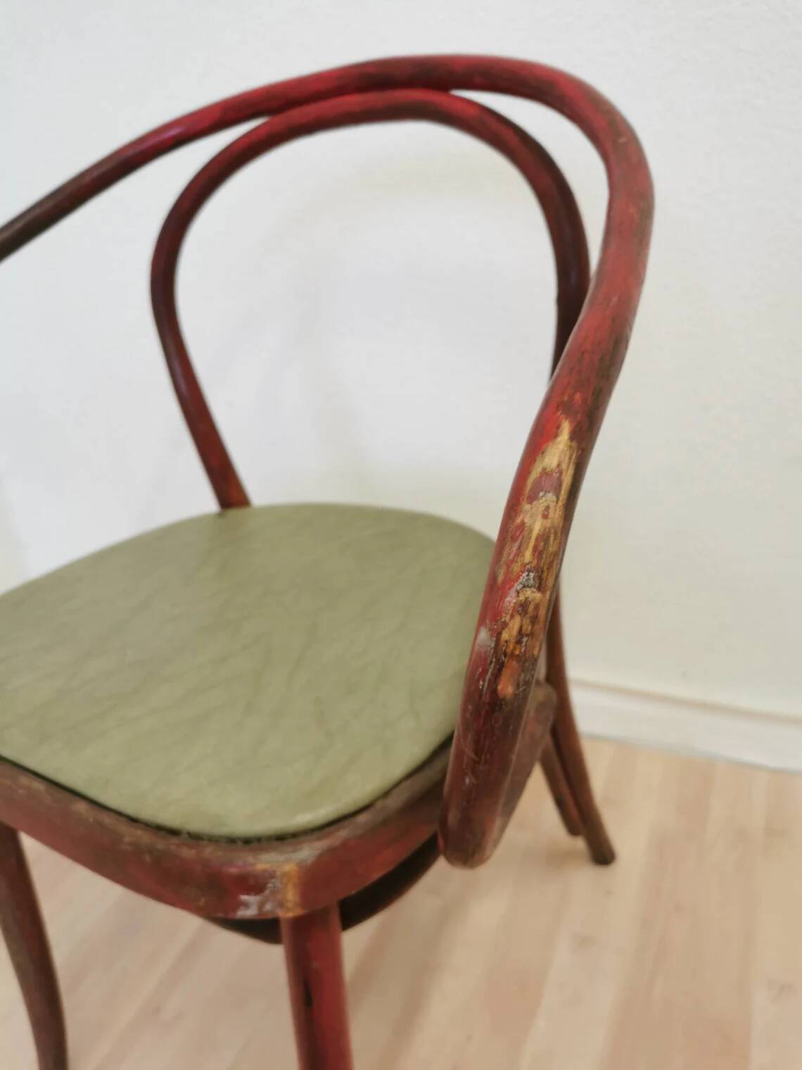 Vintage Bentwood Dining Chair: Red Thonet B9 Style, Leather Seat