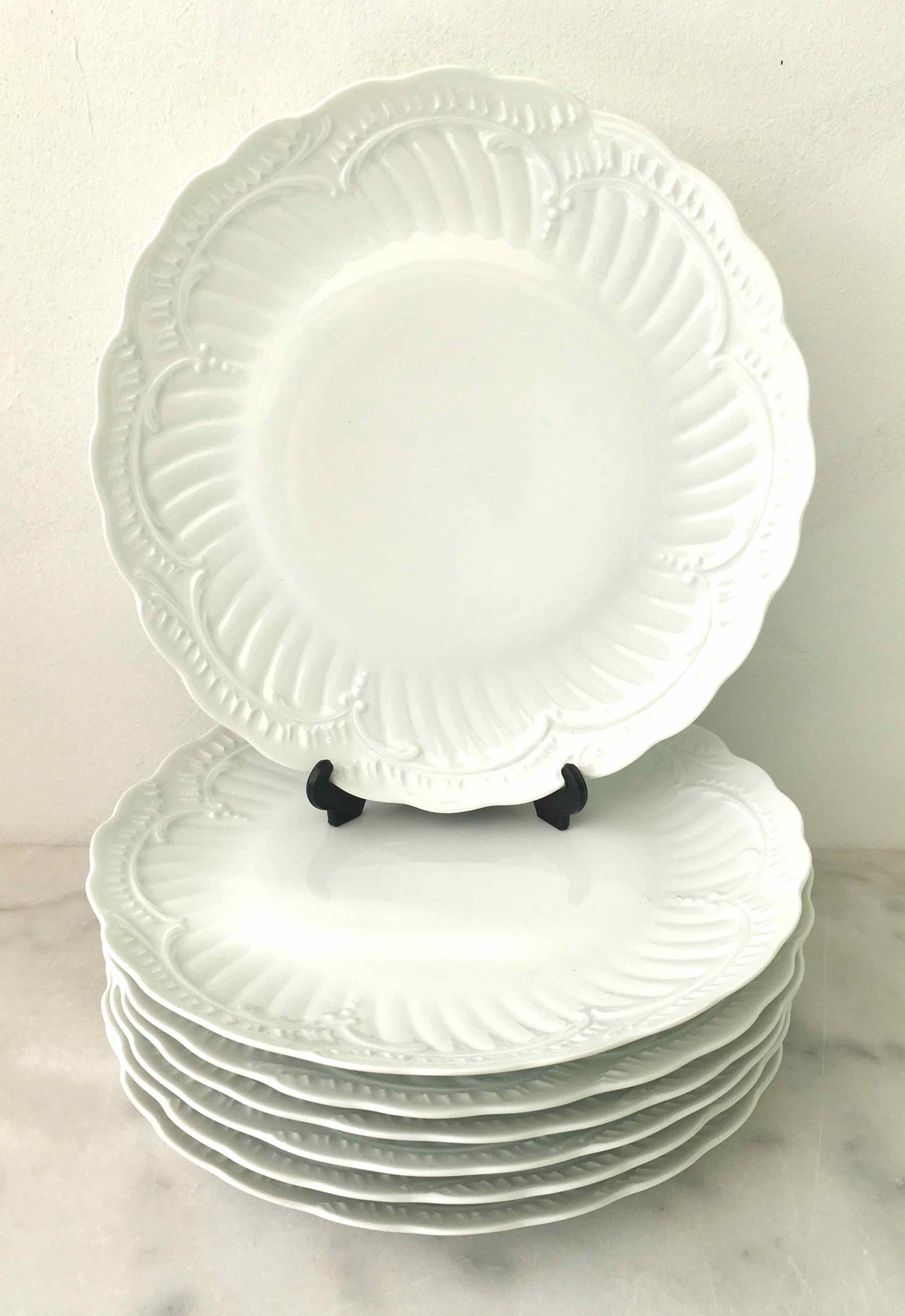 Set de 7 assiettes porcelaine fine de Limoges