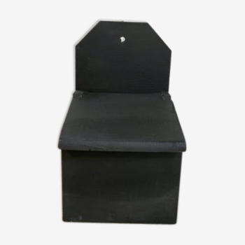 Black wooden matchbox