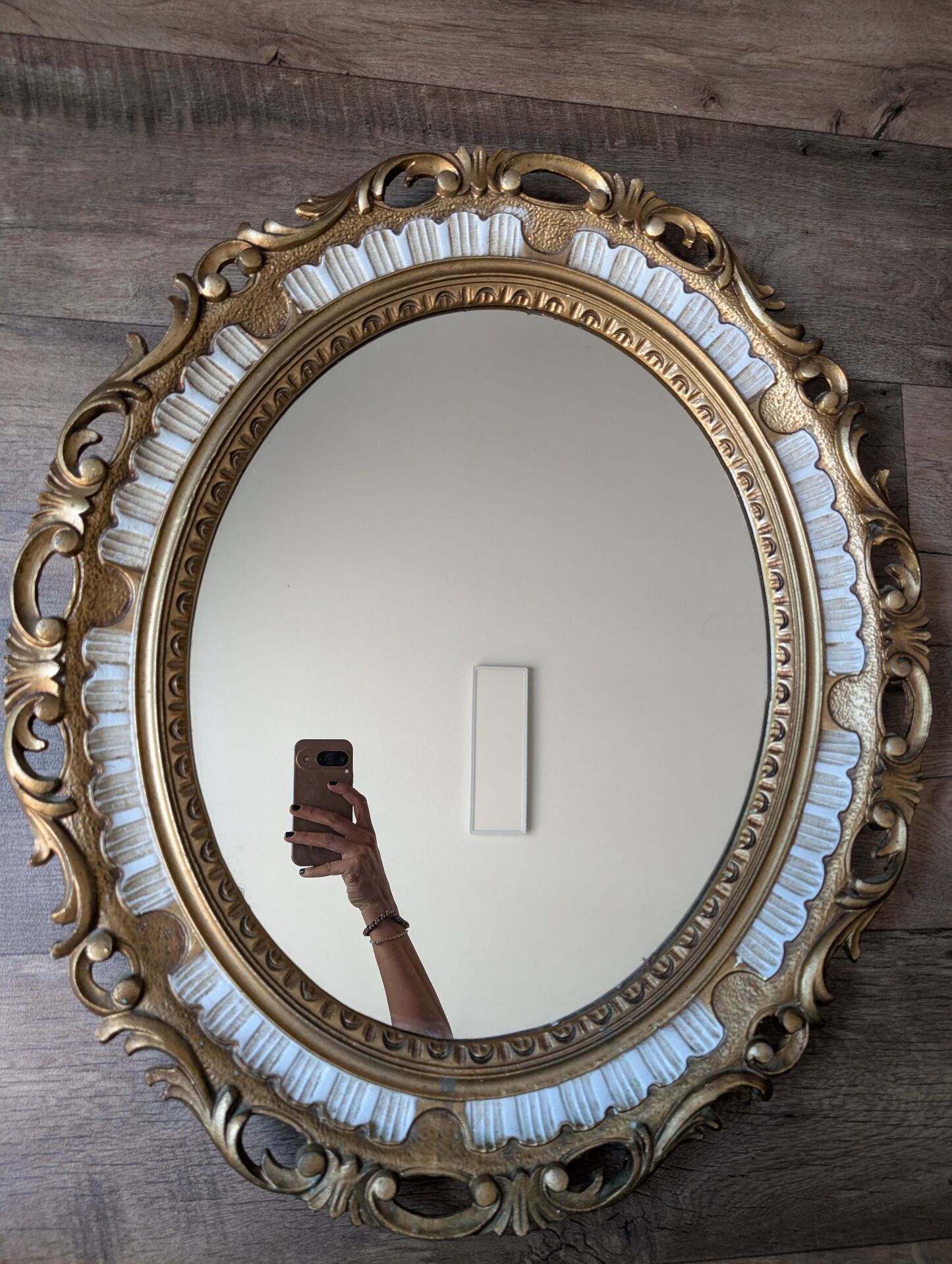Miroir ovale style néo-classique