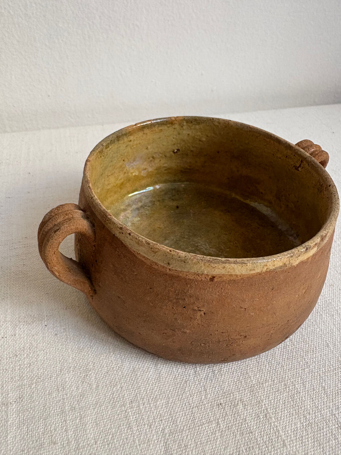 Handcrafted terracotta pottery