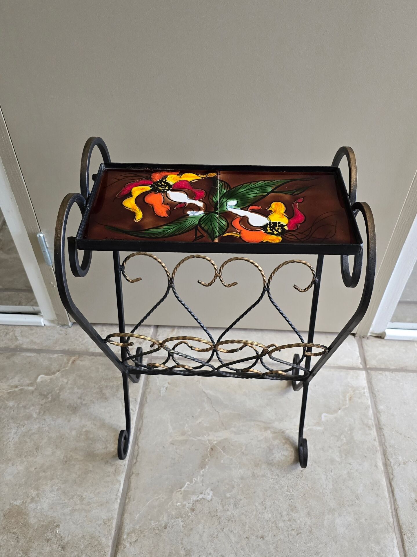Vallauris magazine rack "la Grange", tiled and wrought iron