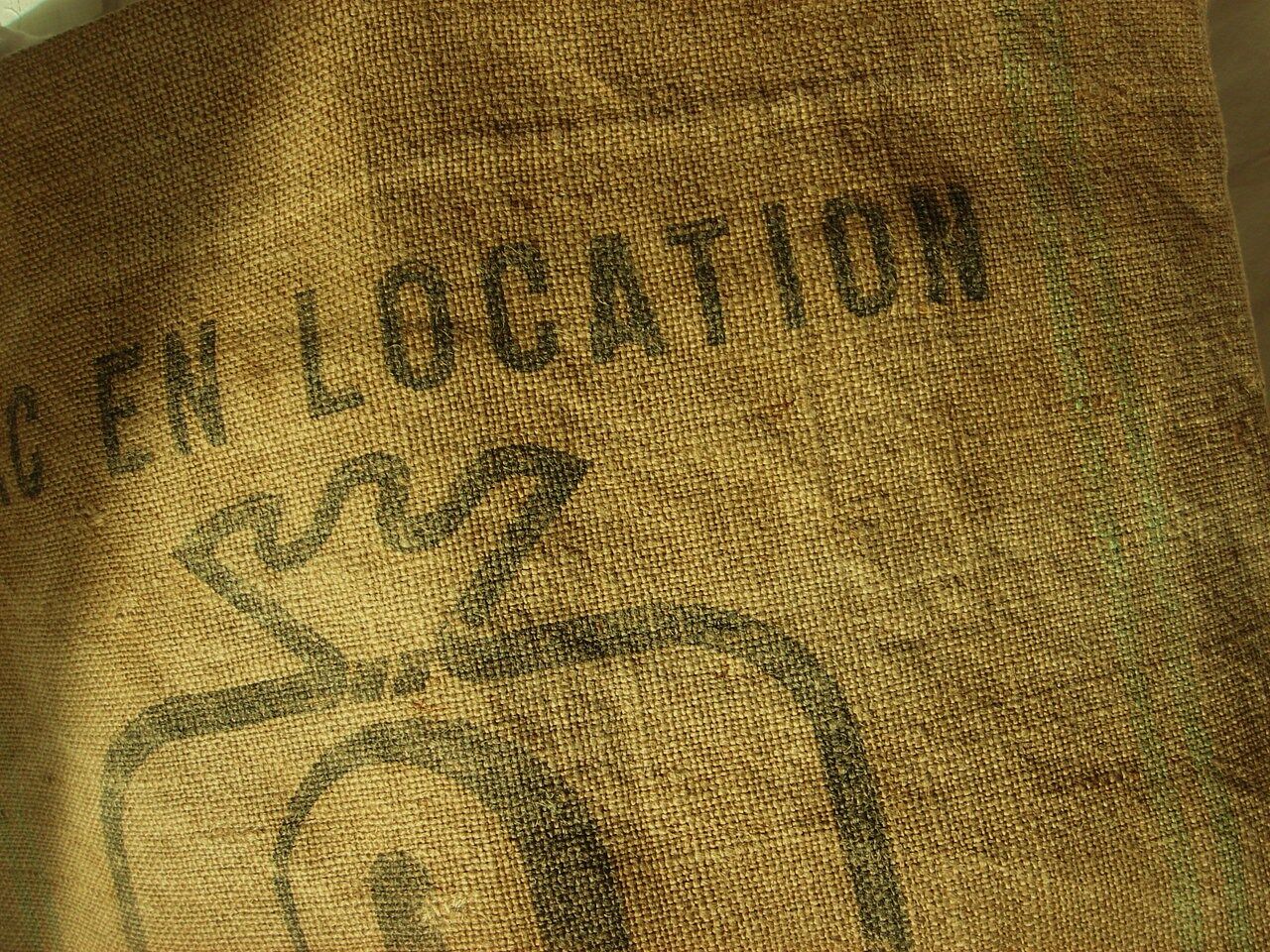 Cushion canvas of Jute black letters "Bag for rent" Deco Loft 35 x 50 cm