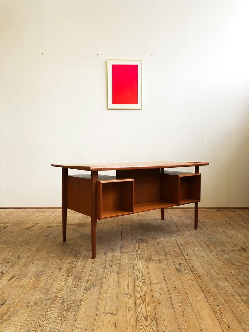 Mid-century danish teak desk by Peter Løvig Nielsen for Hedensted Møbelfabrik
