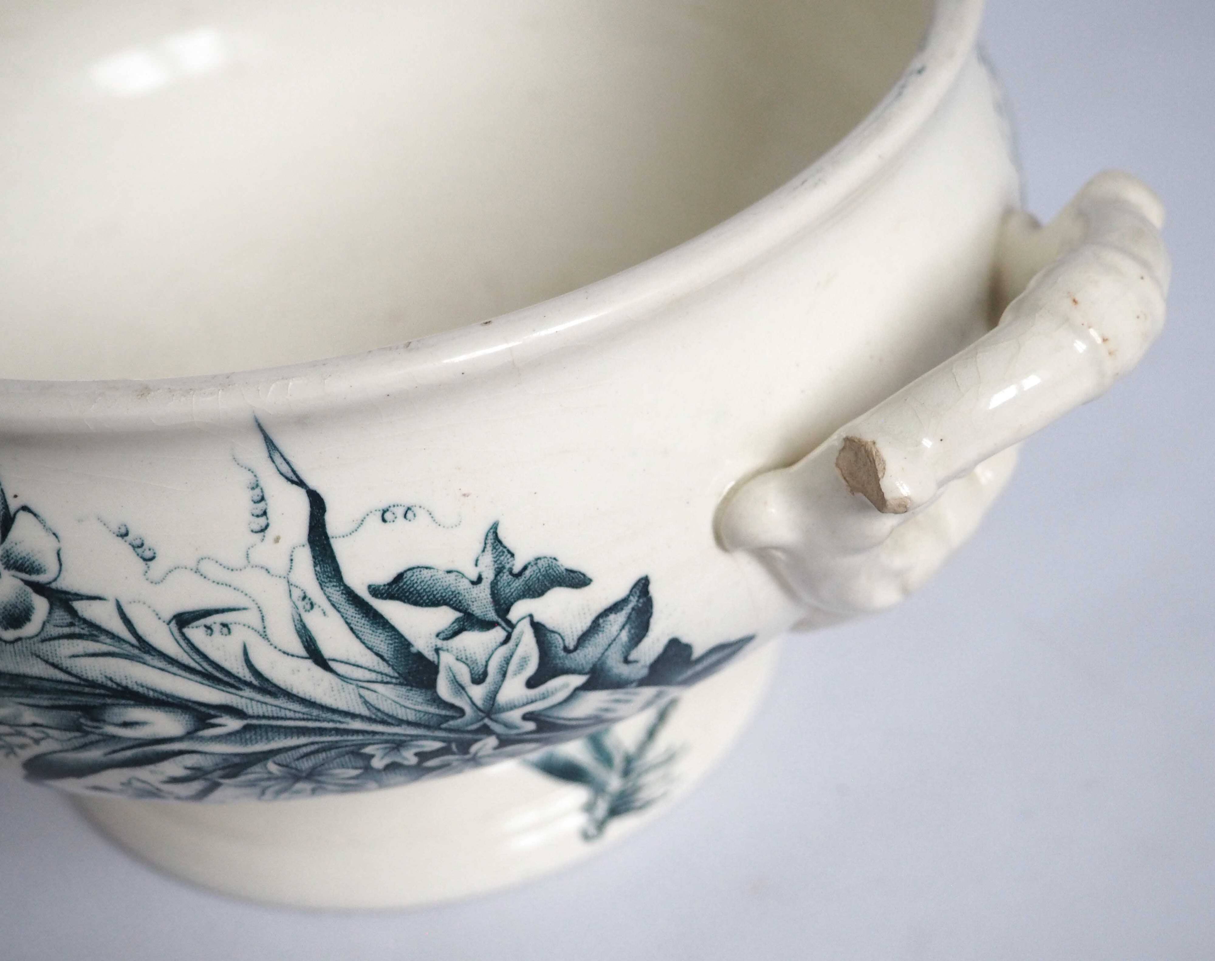 Dragonfly iron clay soup tureen