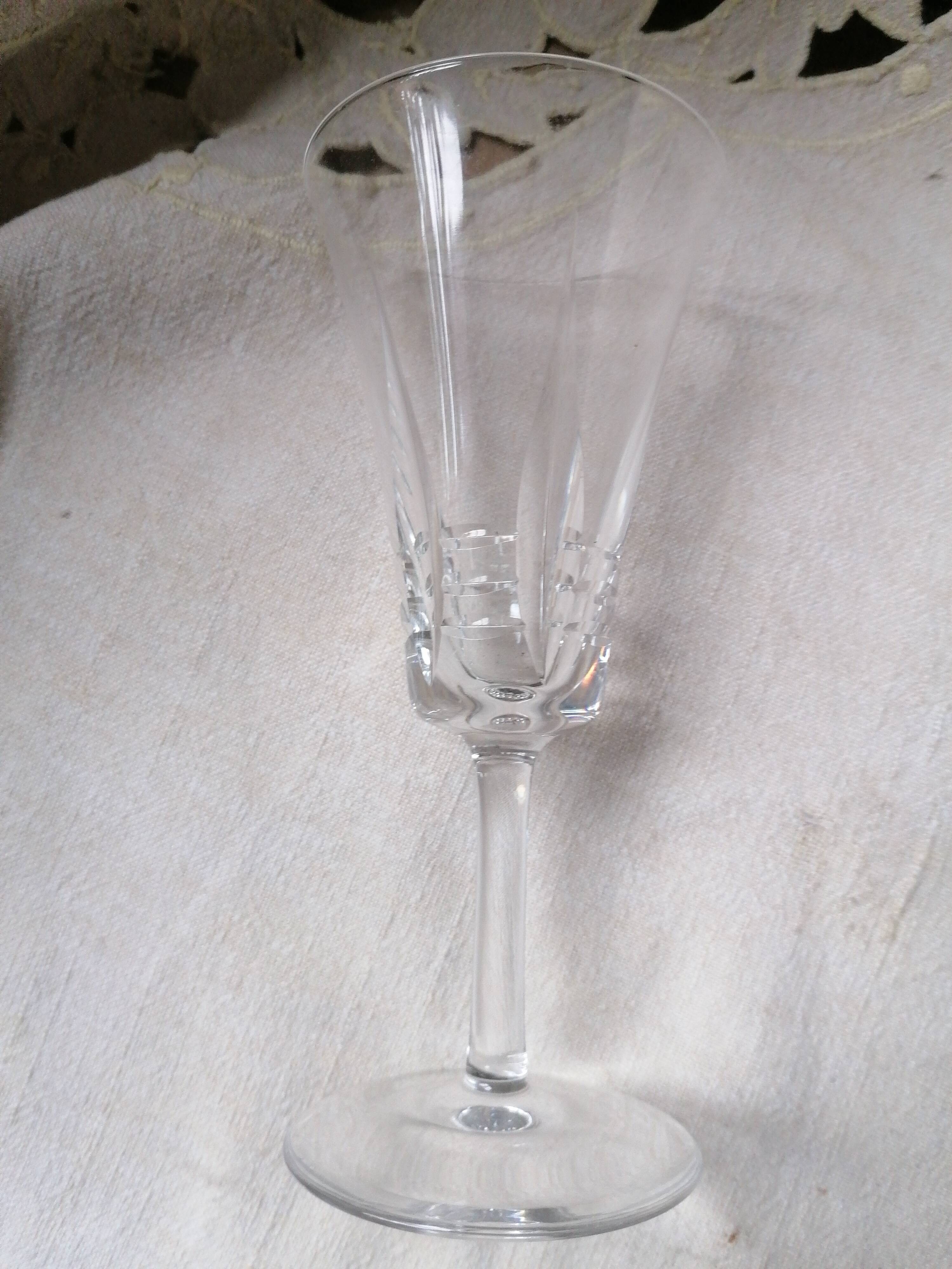 6 crystal champagne flutes