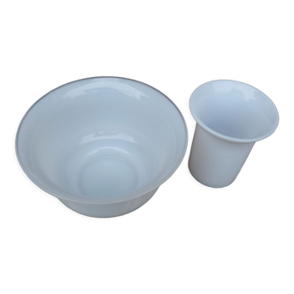 Old barber set in white opaline bowl and badger cup