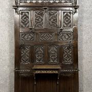 Neo-Gothic coat rack in carved oak, 19th century