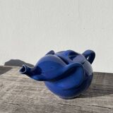 Blue elephant slush teapot