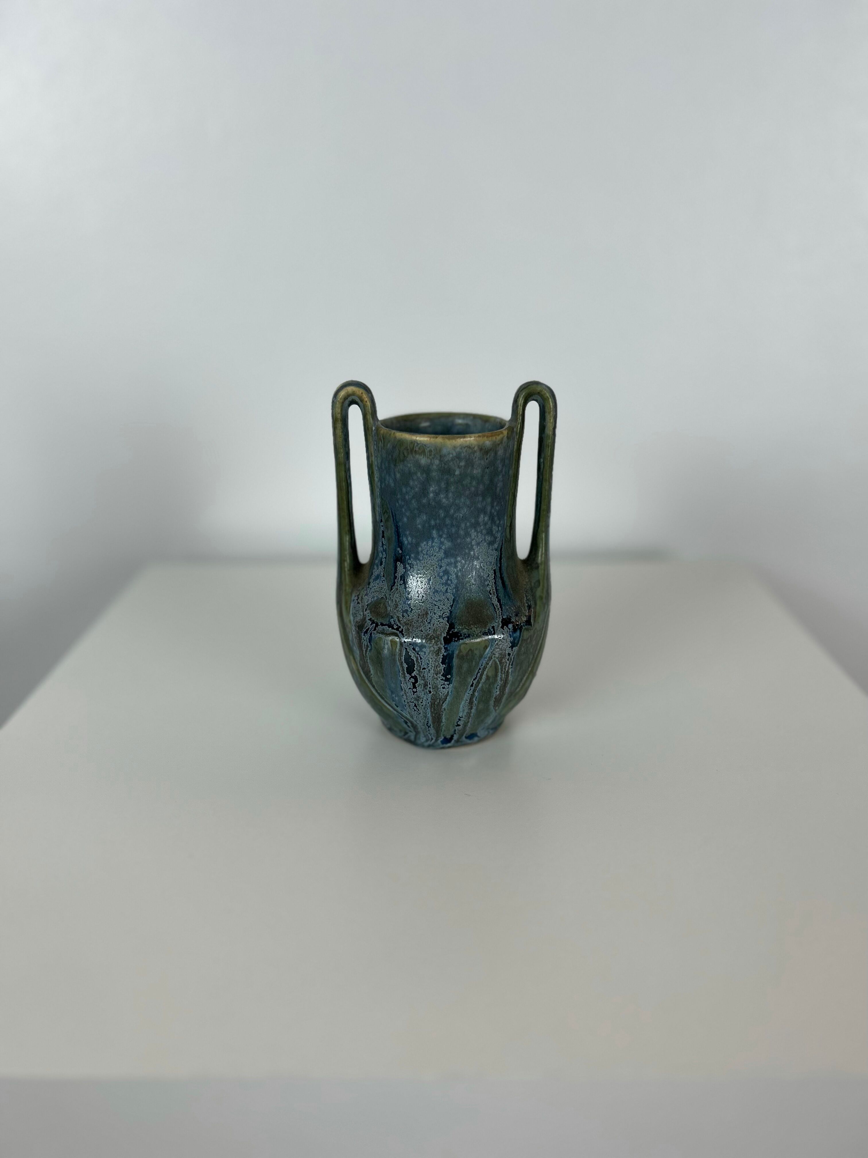 Vase en céramique et un petit vase Denbac en grès émaillé