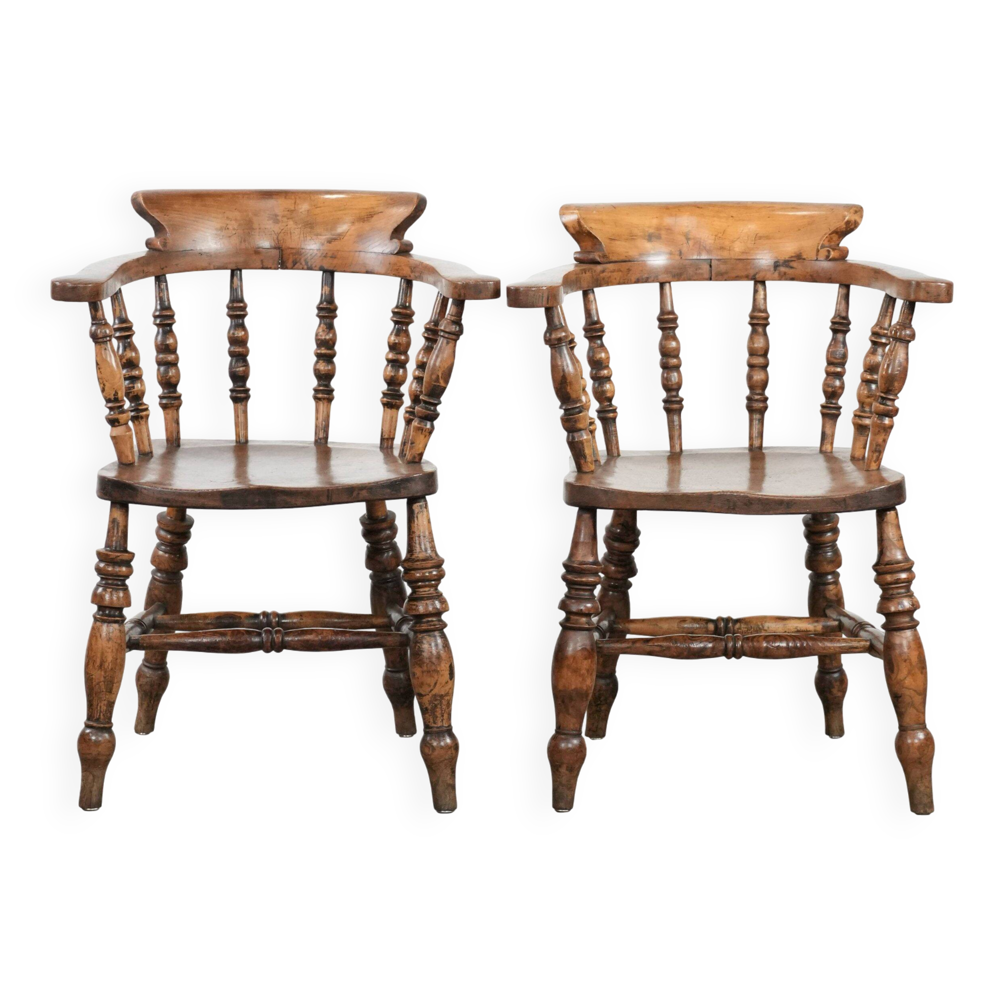 Set of 2 antique English captain's chairs/desk chairs from the 19th century