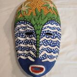 Masque ethnique en bois