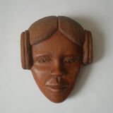 Head carved in wood African art