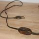Vintage lamp base in patinated gold metal – foliage decor – 25 cm
