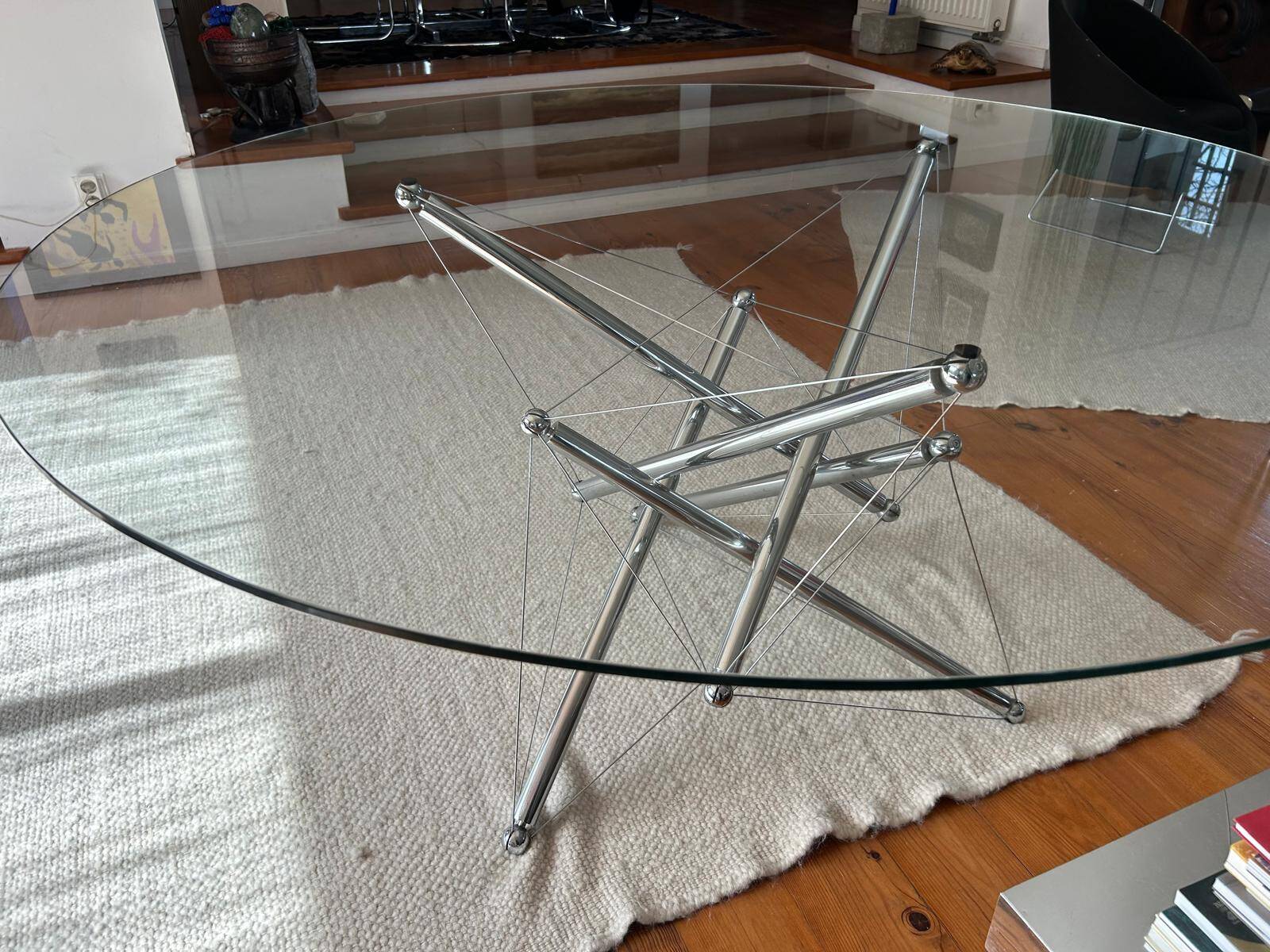 Dining table Theodore Waddell