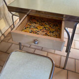 Table and chairs set in formica year 50