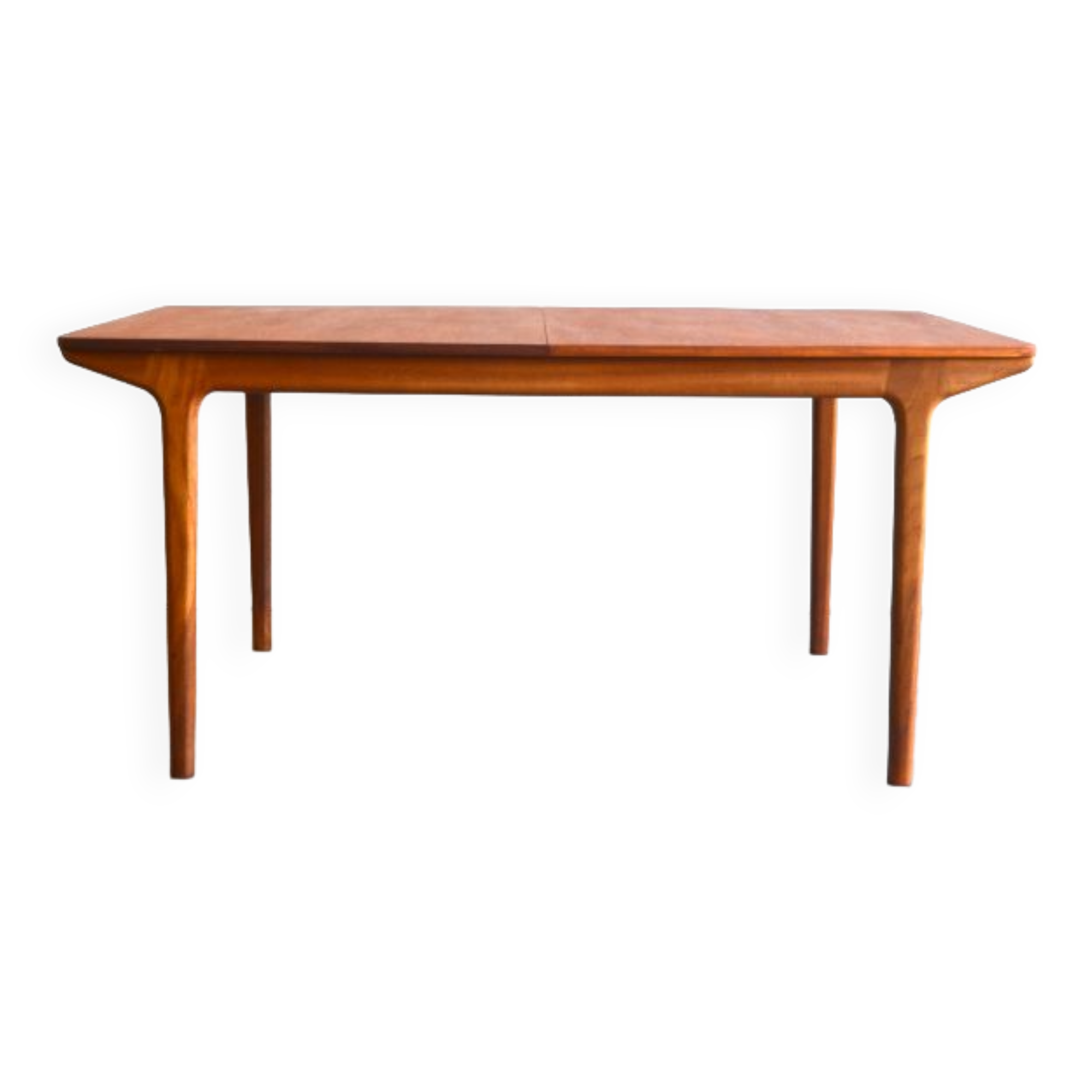 Table by McIntosh – double butterfly extensions