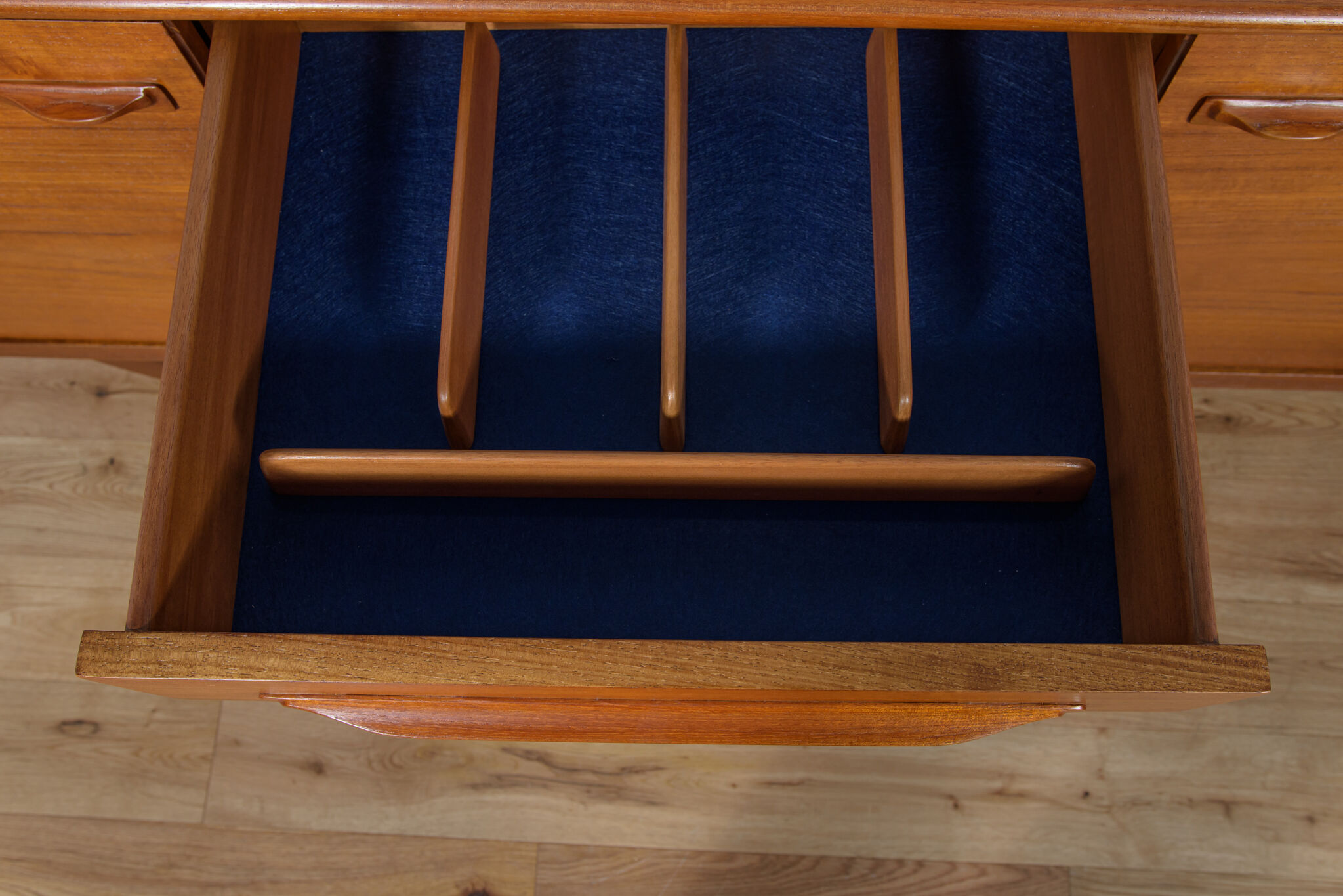 British teak sideboard, by  Beithcraft ,1960s