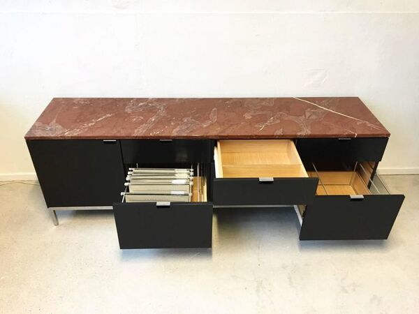 Enfilade avec réfrigérateur et dessus en marbre de Florence Knoll 1961