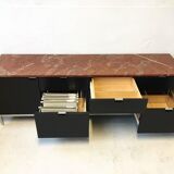 Row with refrigerator and on marble to Florence Knoll 1961