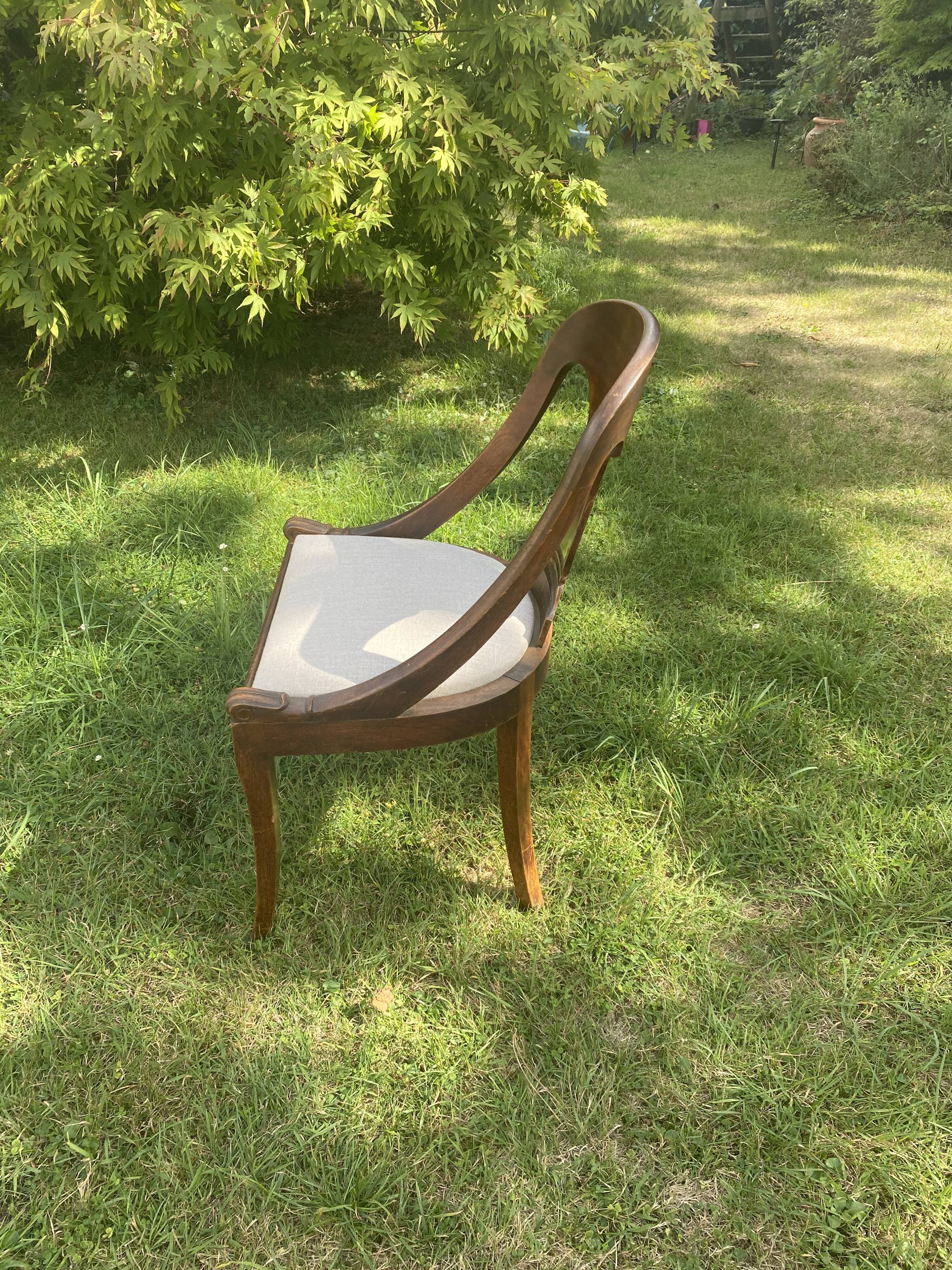 Gondola chair catering