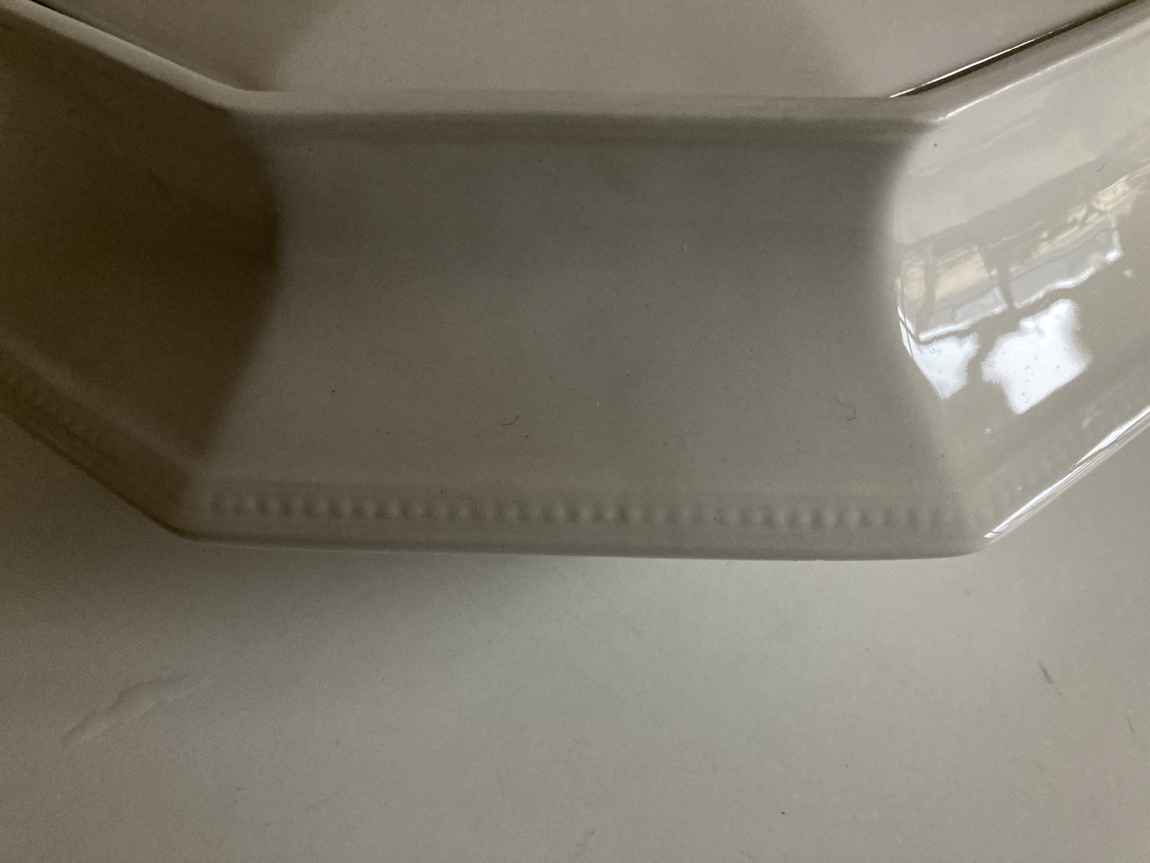 Neo Classic Greek Revival Octagonal Beaded English Earthenware Centerpiece