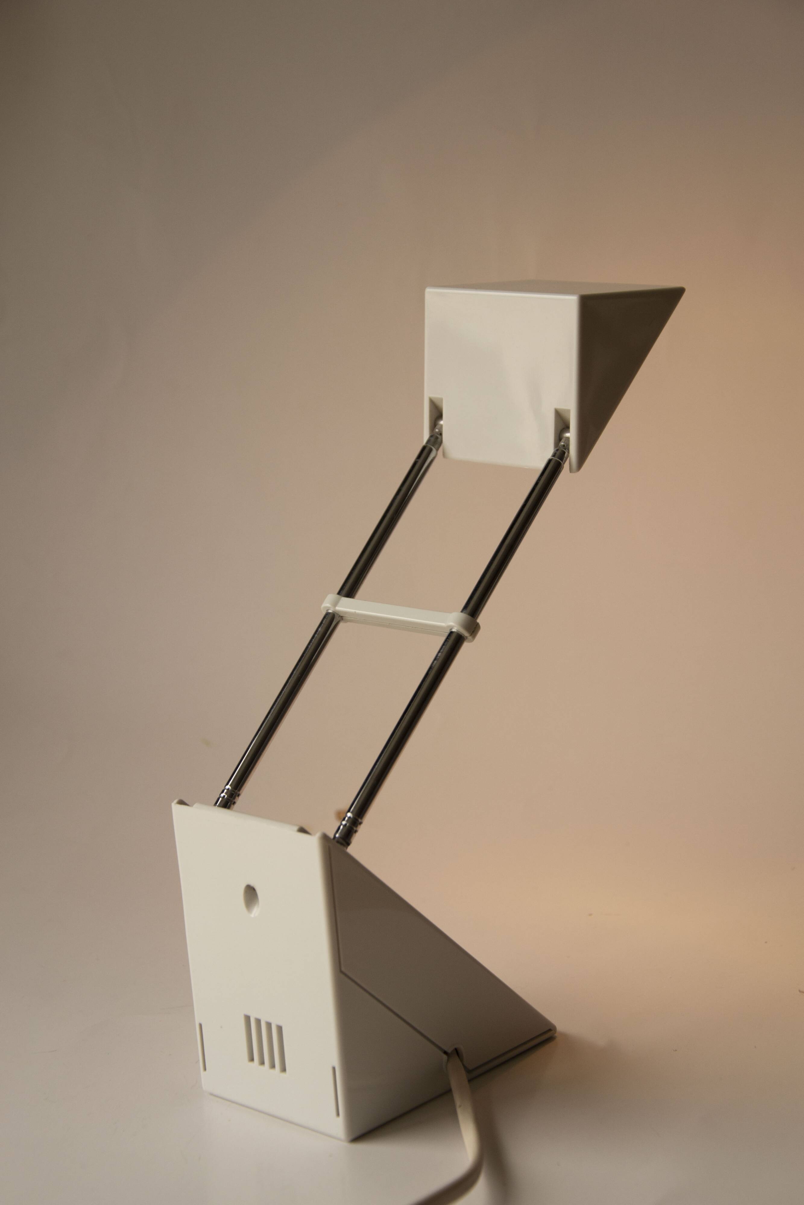 IKEA B9009 telescopic desk lamp, 1980s