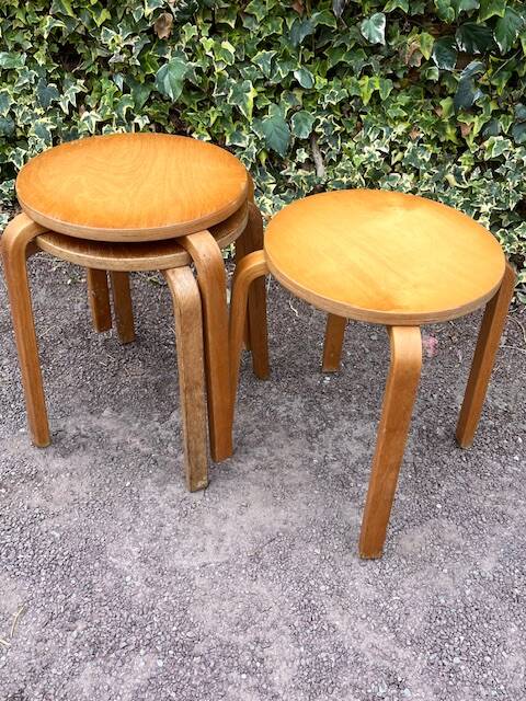 Set of 3 stools