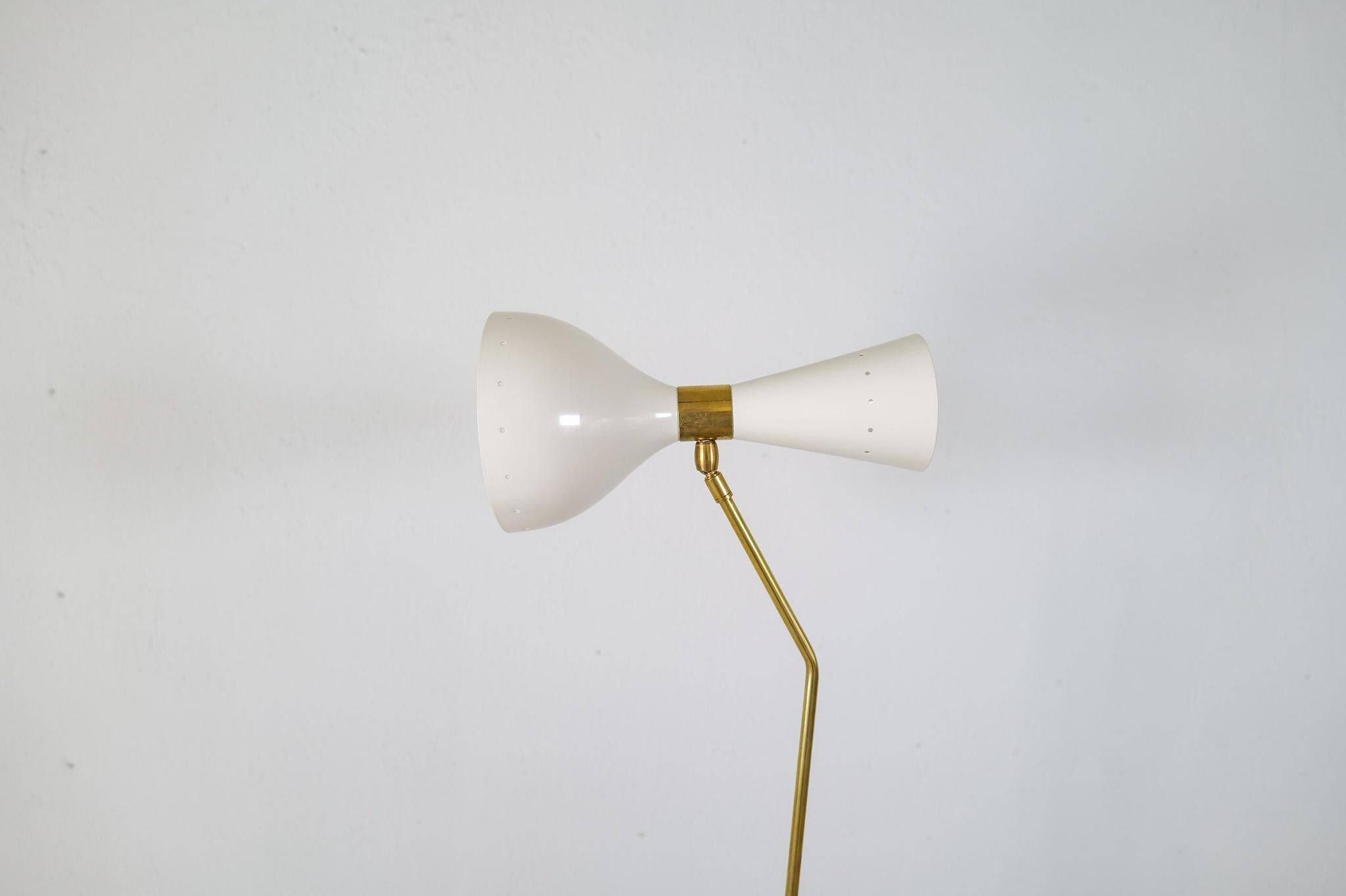 Modern Italian Table Lamp in Brass and Metal, Stilnovo Style