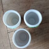 4 ceramic egg cups