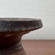 Large studio pottery bowl from the mid-century by Lisbeth Sallingboe for Jelling Keramik, 1960s.
