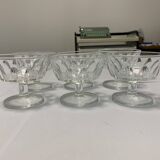 Coupes en verre transparentes anciennes