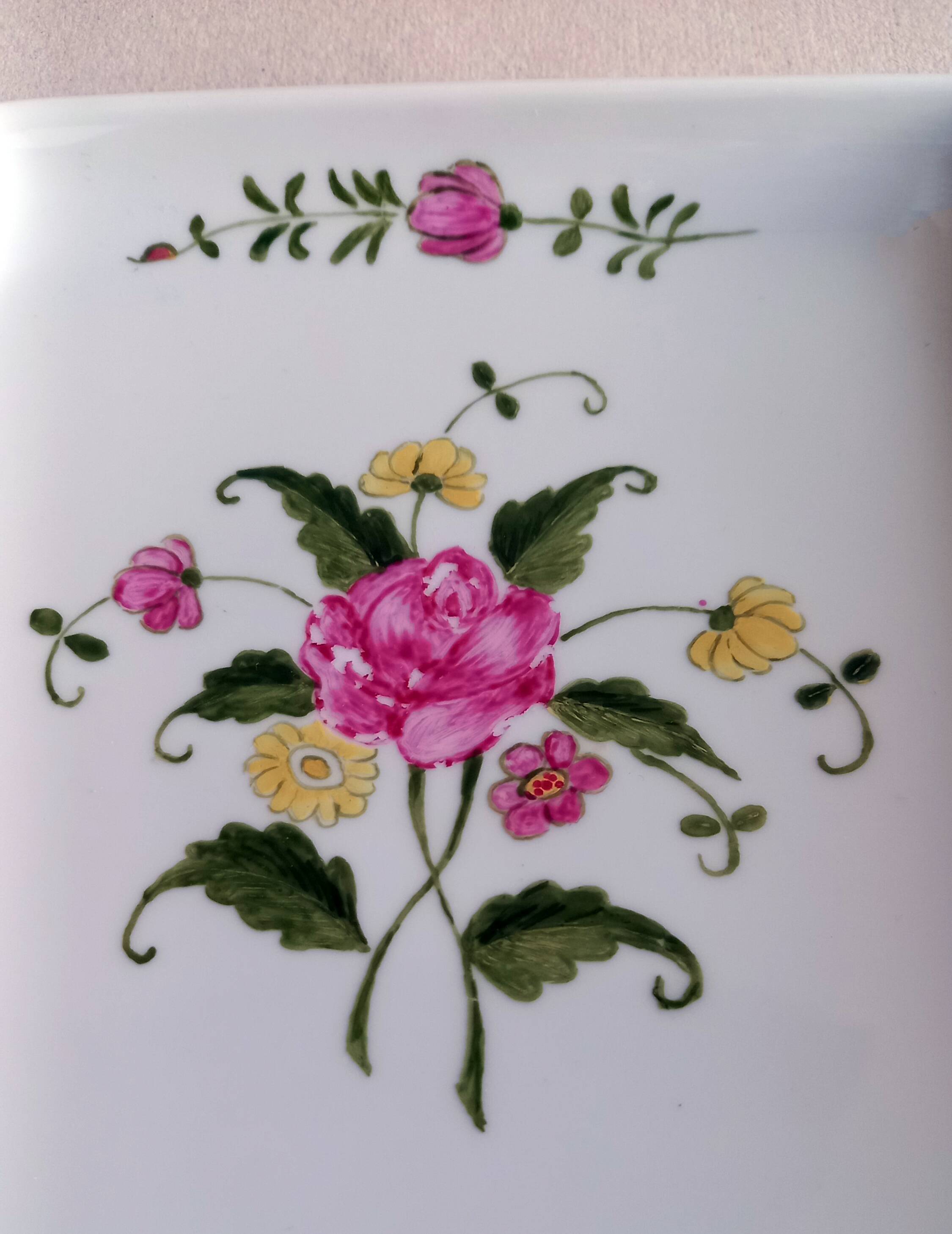 Small square dish Empty pocket Bavarian porcelain BAUSCHER Bavaria Floral decoration
