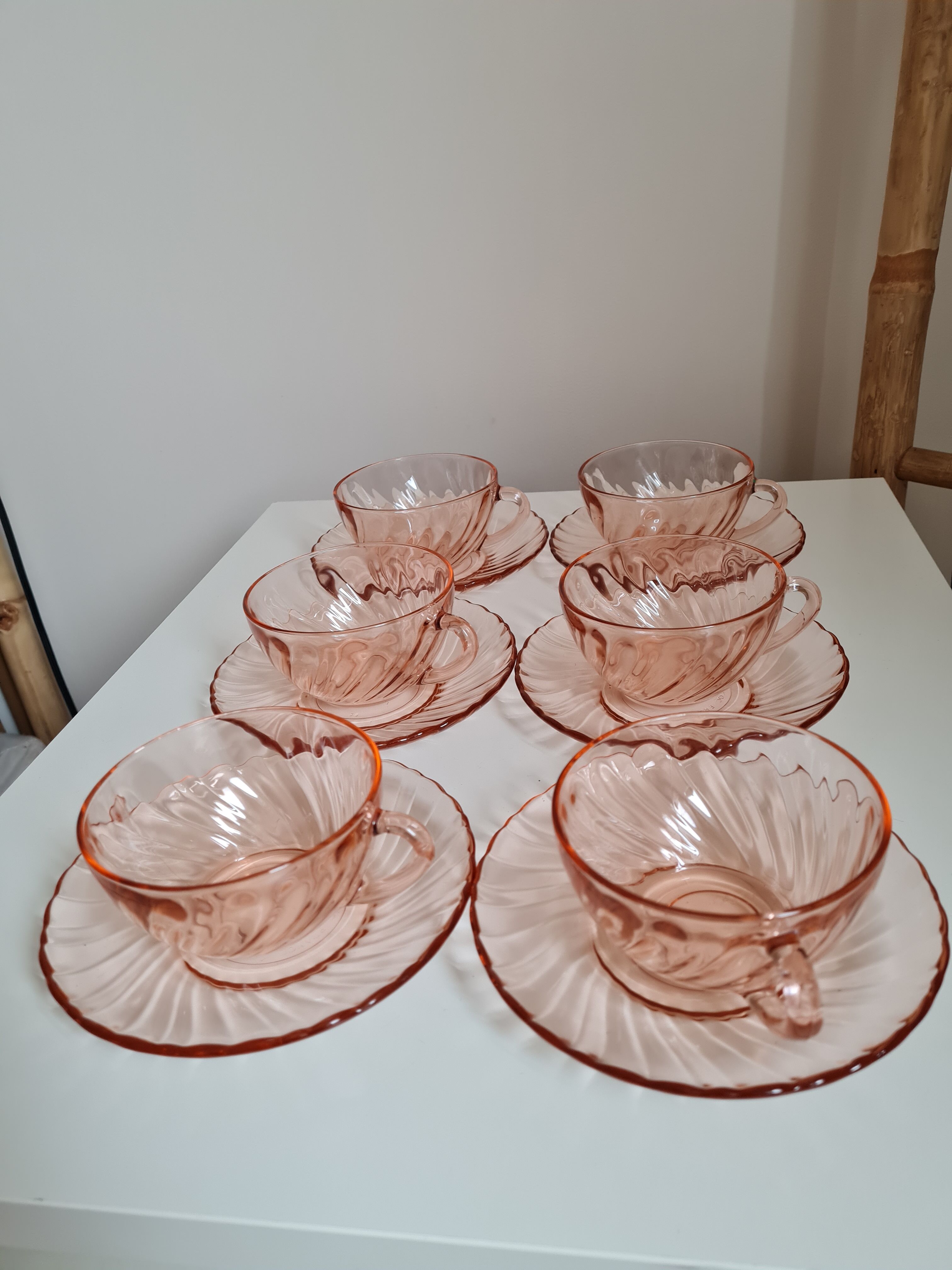 6 cups and under cups Rosaline Vintage