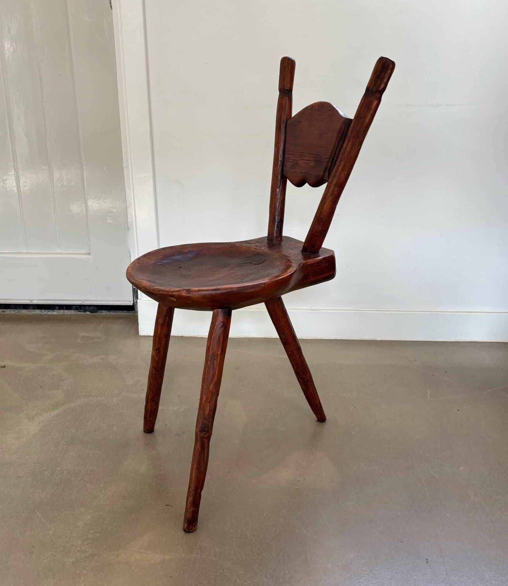 Antique wooden farmhouse tripod (side) chair, 1900s