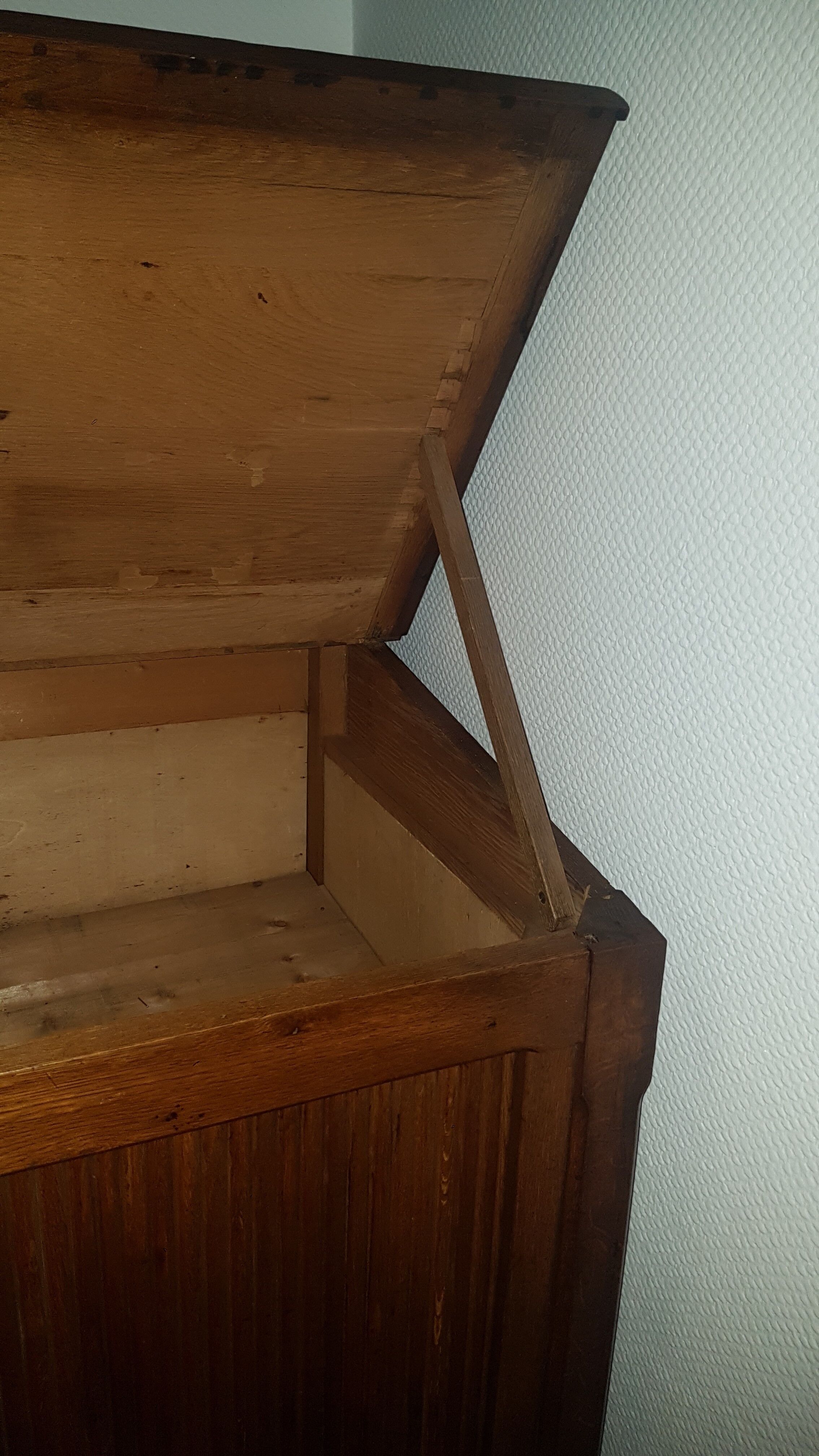 Curtain craft furniture