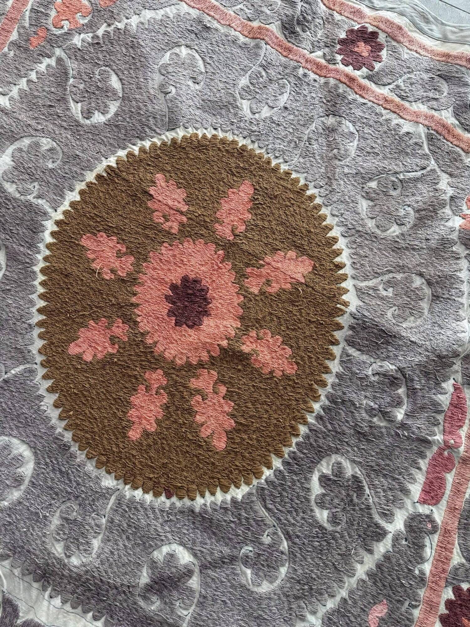 Vintage hand-embroidered tablecloth 126x140 cm